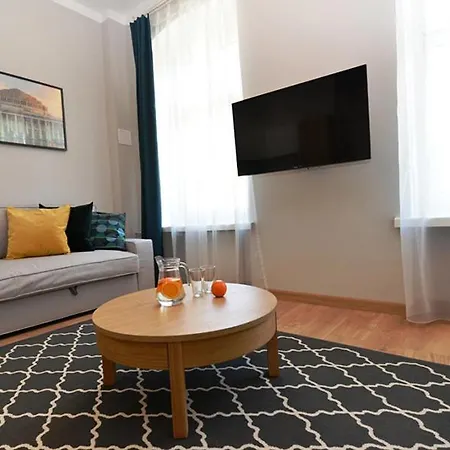 Appartamento Big Apart Old Town-100 M Town Hall- 3 Rooms-8 People *